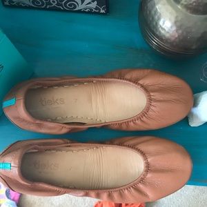 Tieks chestnut ballet flats sz 7